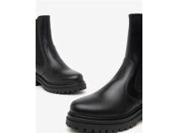 Nero Giardini Boot schwarz mit Lammfell